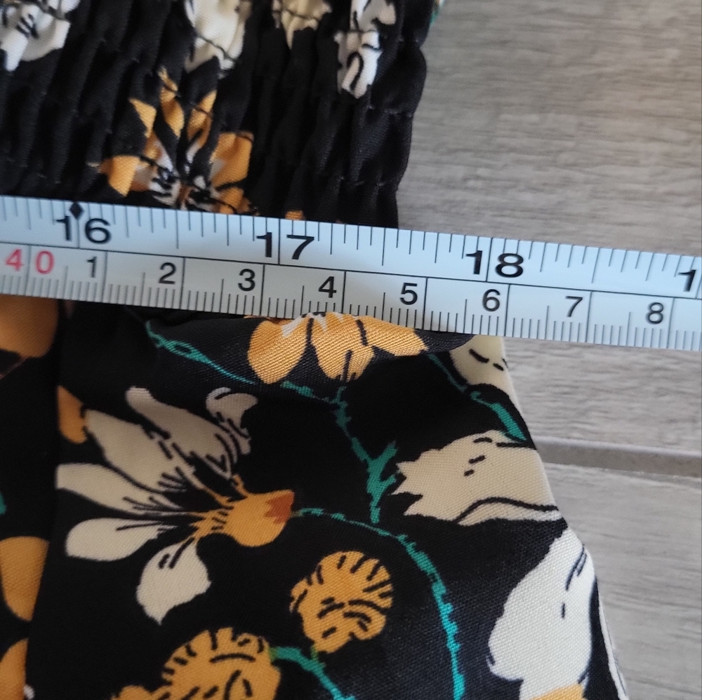 Floral Shirred Mock Neck Cut Out Pocket Ruffle Hem Dress - Picture 15 of 15